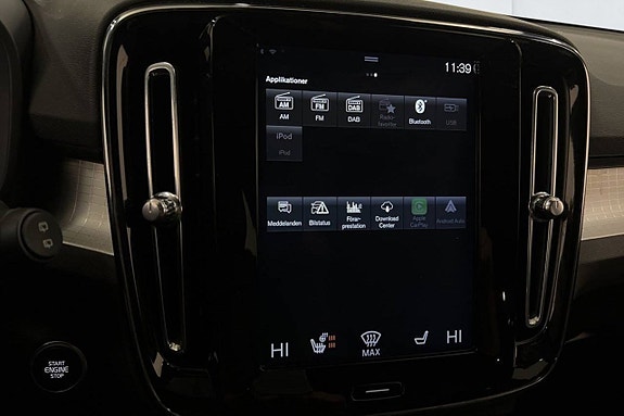 Volvo XC40 18 of 21
