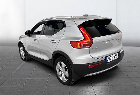 Volvo XC40 8 of 21
