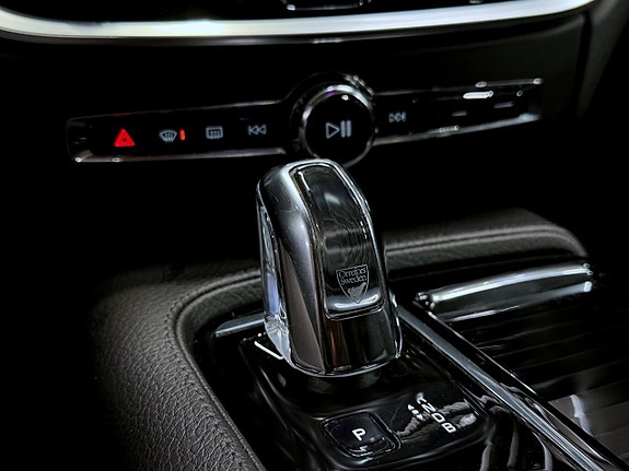 Volvo V60 8 of 21