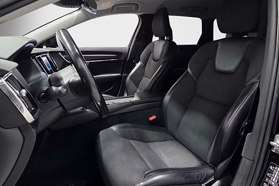 Volvo V90 Cross Country 9 of 23
