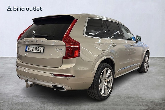 Volvo XC90 7 of 24