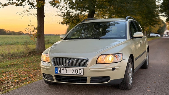 Volvo V50 8 of 15