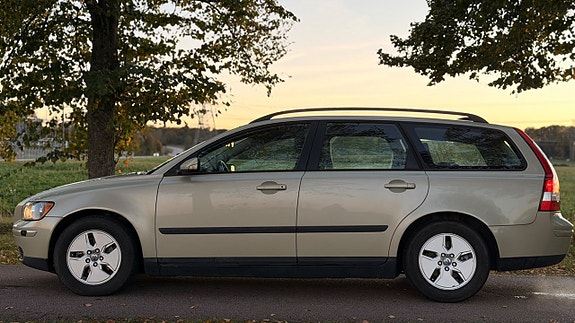 Volvo V50 7 of 15