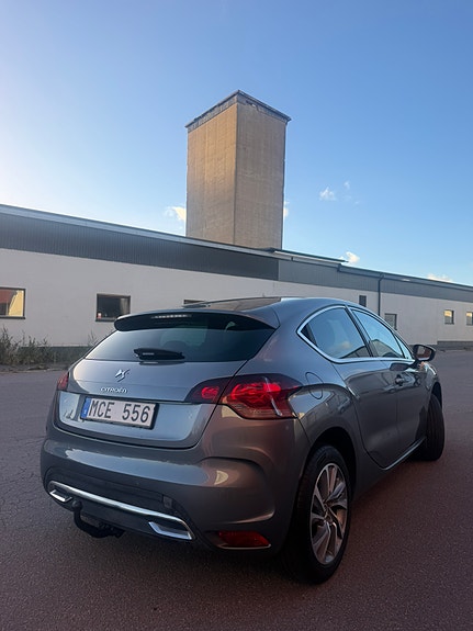 Citroen DS4 3 of 7