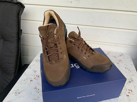 Product image 1 of 10