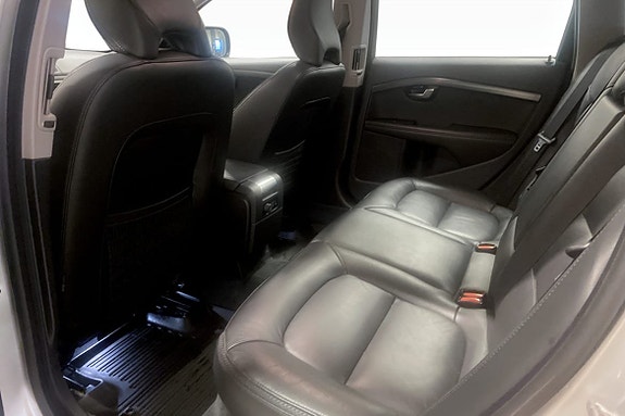 Volvo XC70 9 of 11