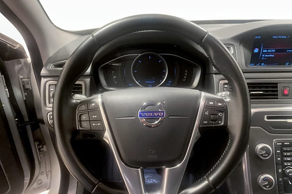 Volvo XC70 8 of 11