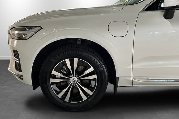 Volvo XC60 9 of 13