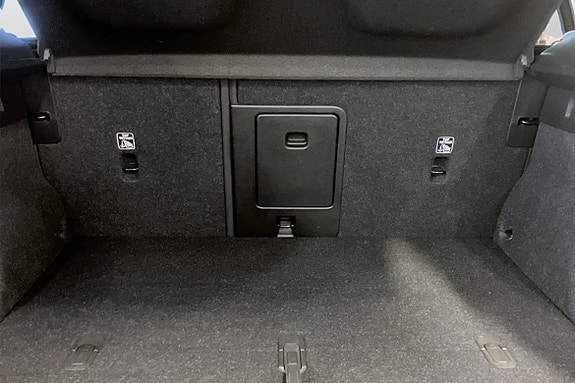 Volvo XC40 9 of 9