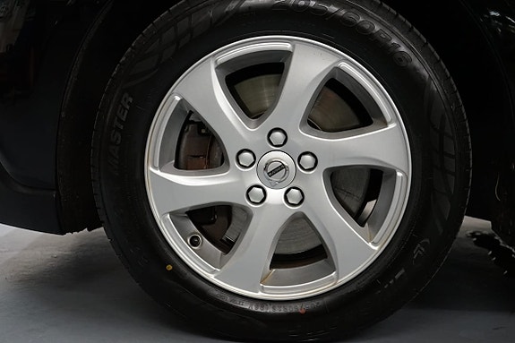 Volvo V40 Cross Country 16 of 16