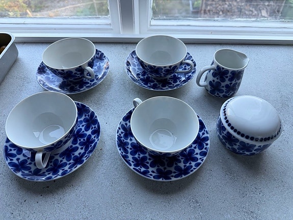 Product image 1 of 3