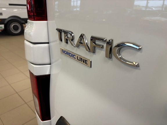 Renault Trafic 18 of 22