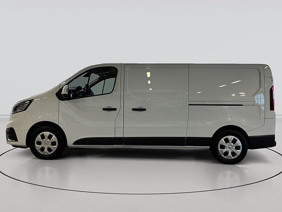 Renault Trafic 2 of 22