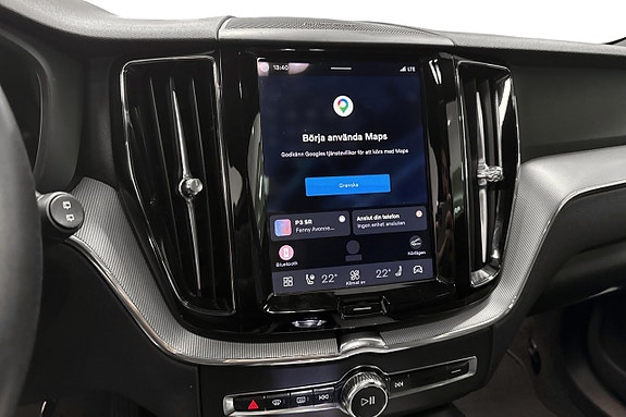 Volvo XC60 8 of 20