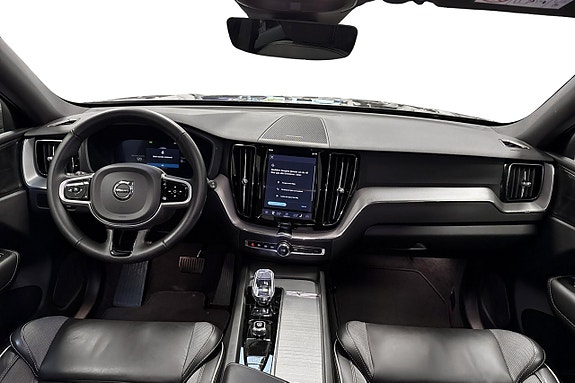 Volvo XC60 4 of 20