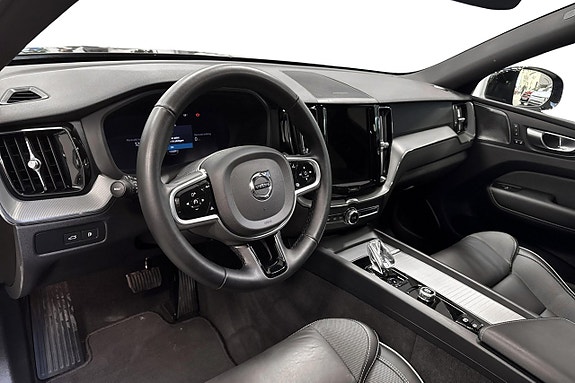Volvo XC60 9 of 20