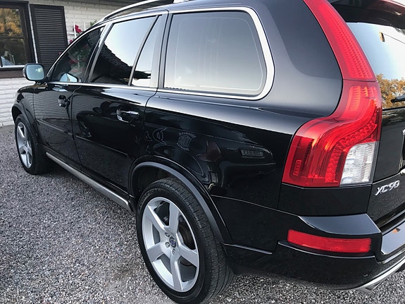 Volvo XC90 4 of 13