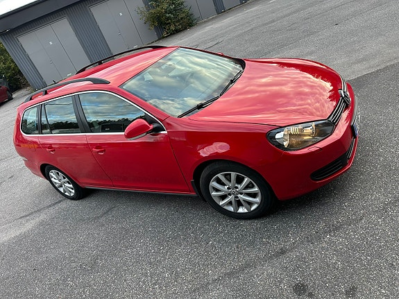 Volkswagen Golf VI