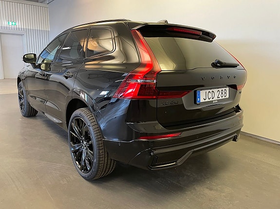 Volvo XC60 16 of 19