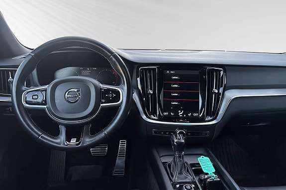 Volvo V60 9 of 26