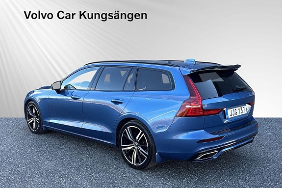 Volvo V60 4 of 26