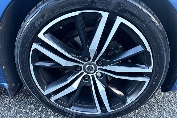 Volvo V60 15 of 26