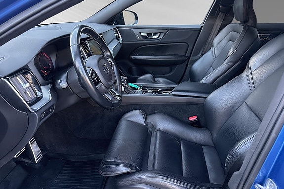 Volvo V60 7 of 26