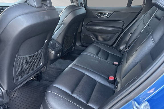 Volvo V60 8 of 26