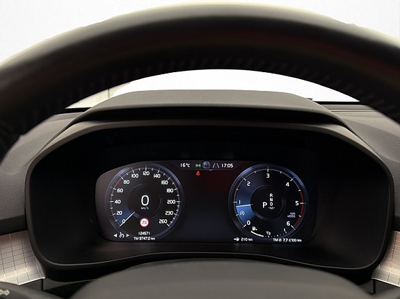 Volvo XC40 20 of 30