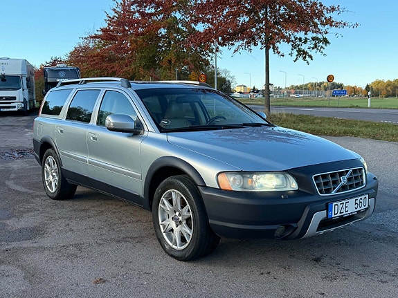 Volvo XC70 6 of 21