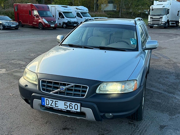 Volvo XC70 8 of 21
