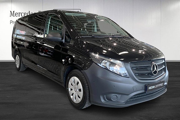 Mercedes-Benz eVito Tourer 2 of 23