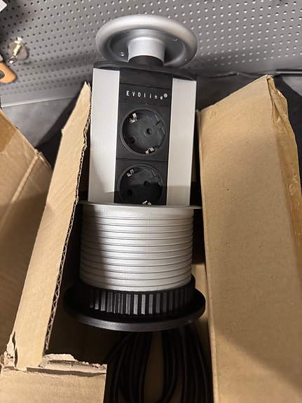 Product image 1 of 2