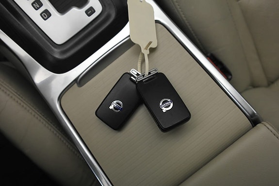 Volvo XC70 11 of 20