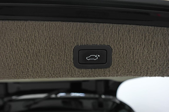Volvo XC70 18 of 20