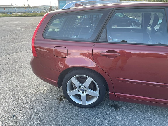 Volvo V50 5 of 9
