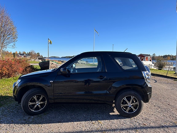 Suzuki Grand Vitara 10 of 11