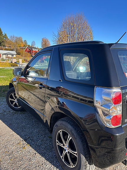 Suzuki Grand Vitara 9 of 11