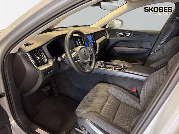 Volvo XC60 9 of 27