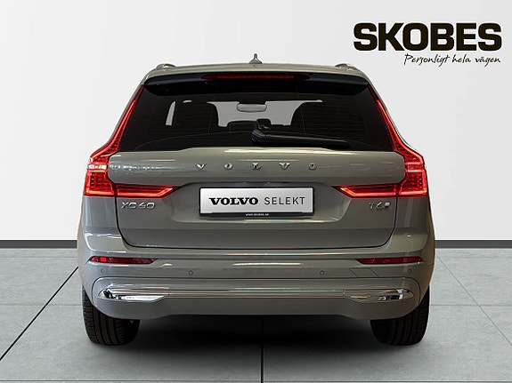 Volvo XC60 7 of 27
