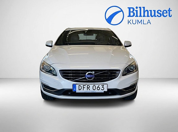 Volvo V60 6 of 15