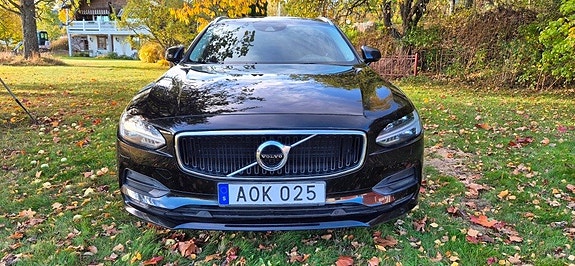 Volvo V90 8 of 30
