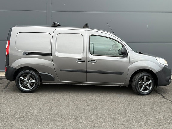 Nissan NV250 5 of 30
