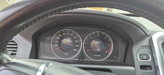 Volvo XC60 29 of 30