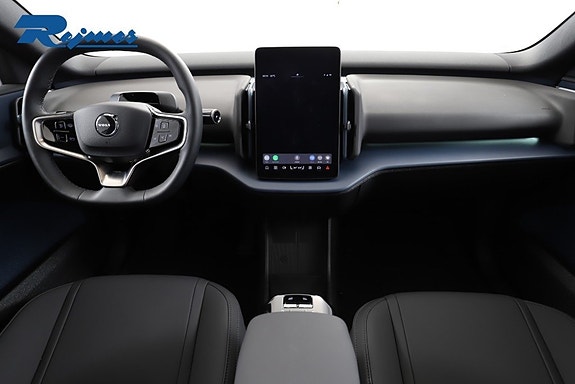 Volvo EX30 2 of 28