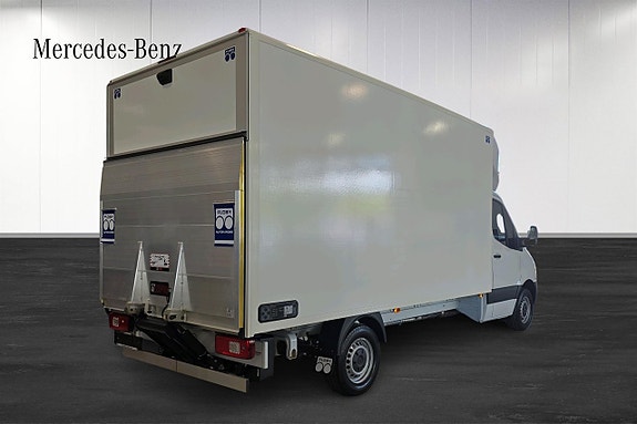 Mercedes-Benz Sprinter 317 4 of 9
