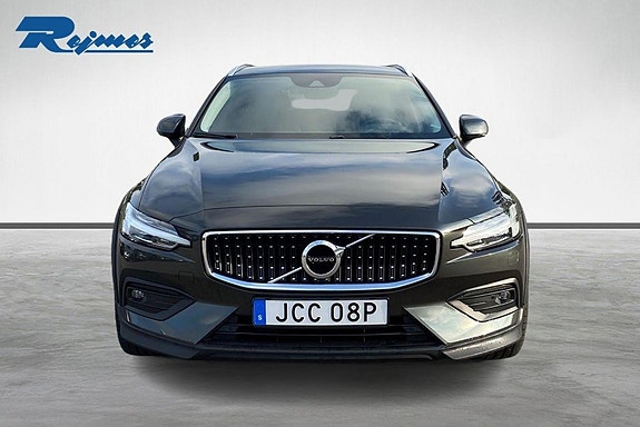 Volvo V60 Cross Country 19 of 19