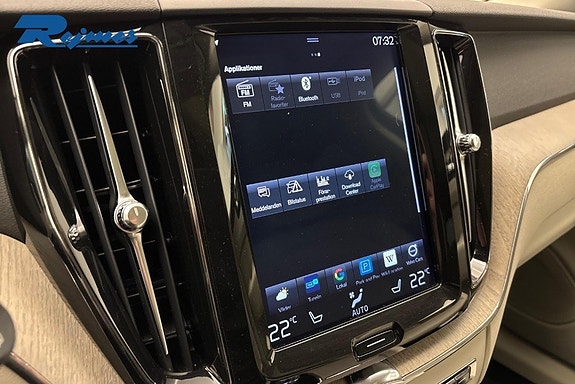 Volvo XC60 13 of 29