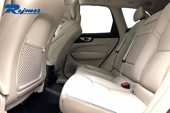 Volvo XC60 9 of 29