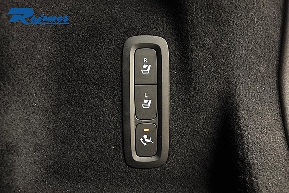 Volvo XC60 29 of 29